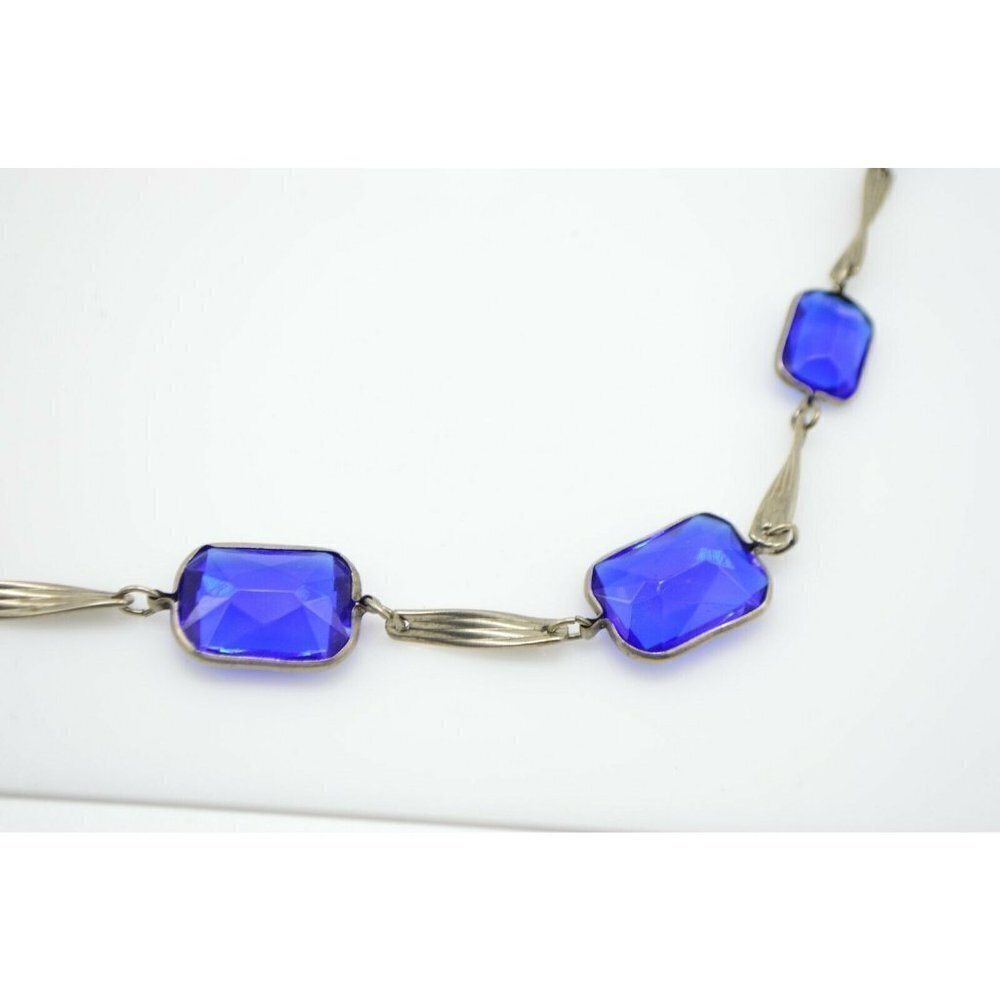 Blue Plastic Rhinestone Graduated Chain Link Art - Picture 2 of 5